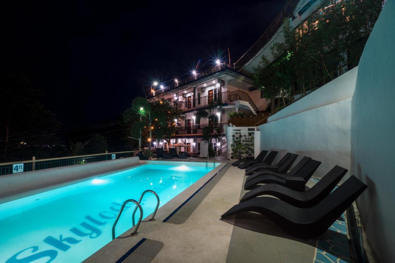 Skylodge Resort Coron Exterior photo