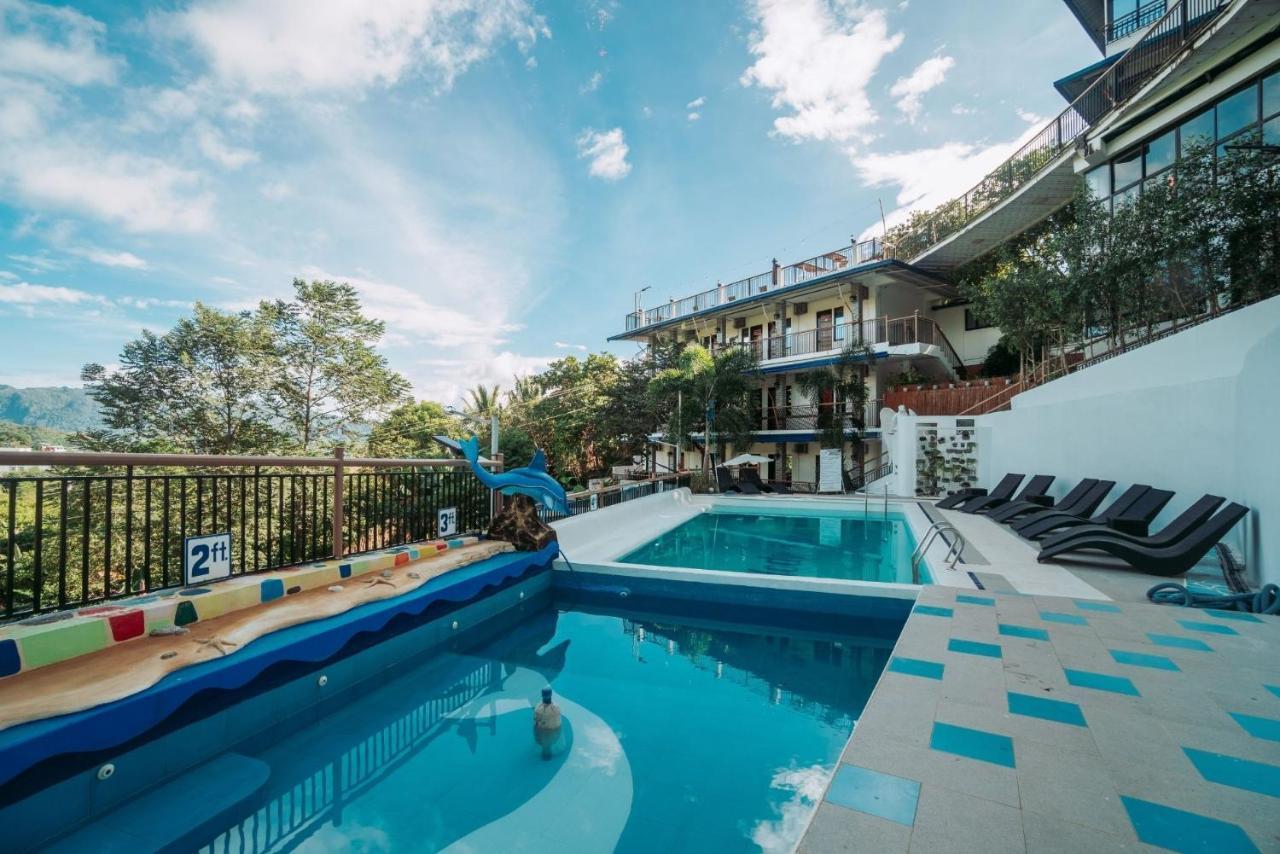 Skylodge Resort Coron Exterior photo