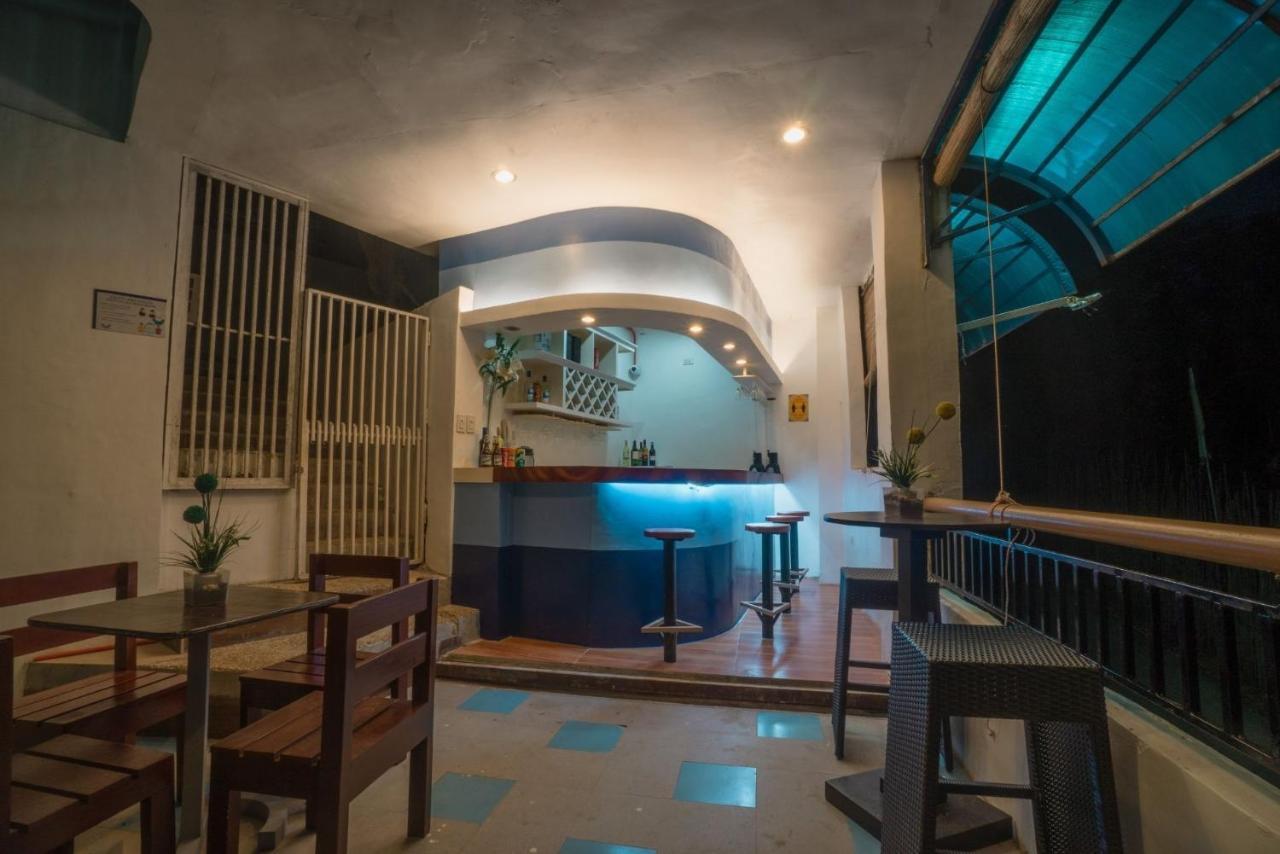Skylodge Resort Coron Exterior photo