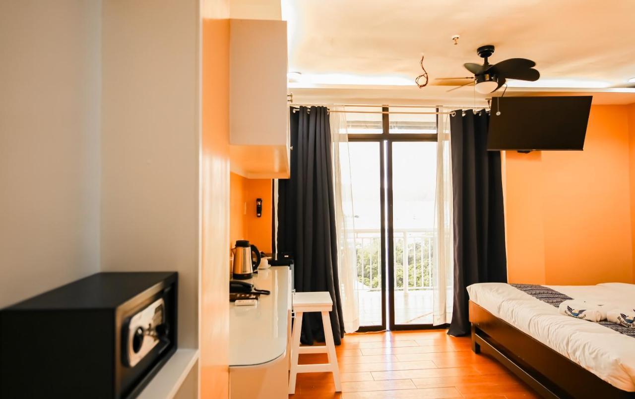 Skylodge Resort Coron Exterior photo
